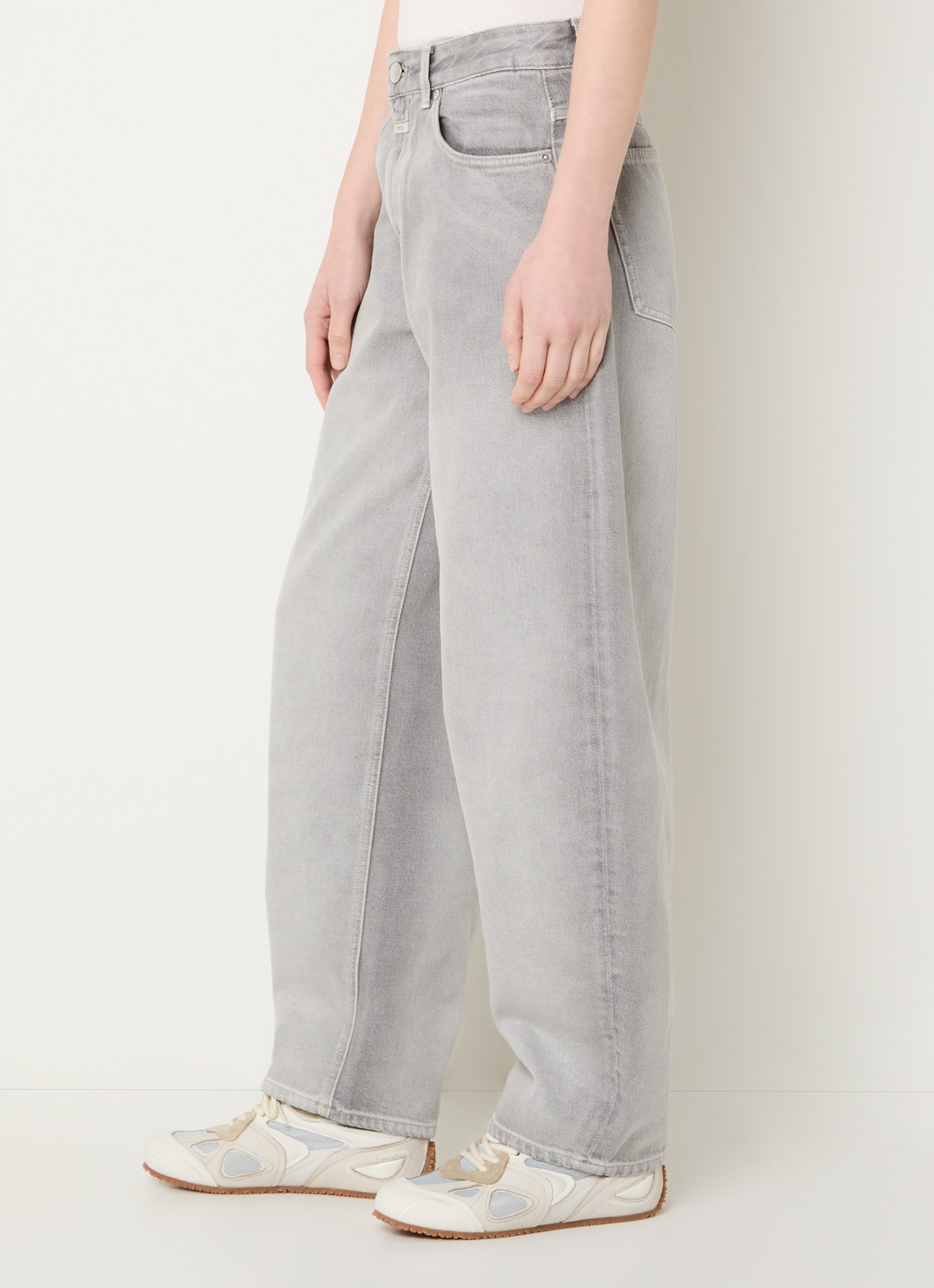 CLOSED Jazzie high waist balloon fit jeans met gekleurde wassing - detail 4 grijsmele