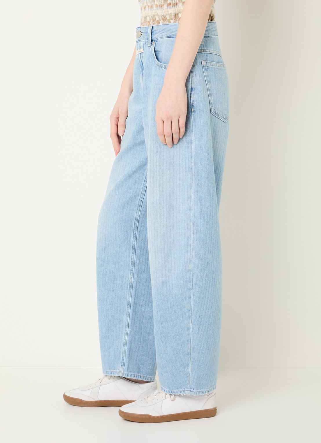 CLOSED Jazzie high waist tapered jeans met lichte wassing - detail 5 indigo