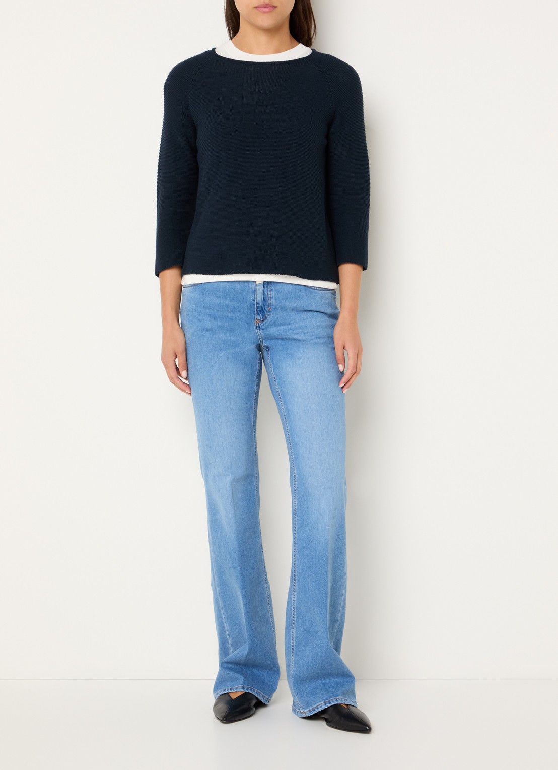 CLOSED Jovanna high waist flared fit jeans met lichte wassing - voorkant 4 indigo