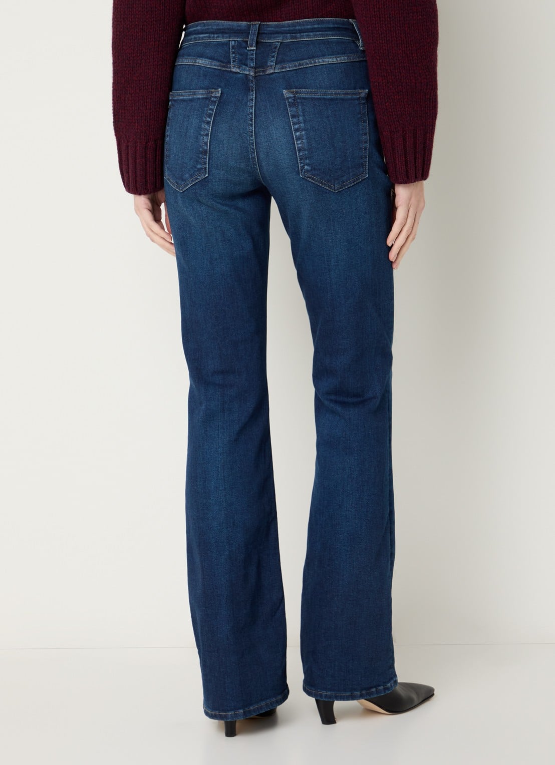 CLOSED Jovanna high waist flared jeans met donkere wassing - achterkant indigo