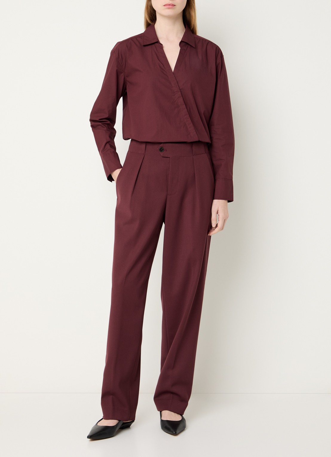 CLOSED Mawson mid waist loose fit pantalon in scheerwolblend - voorkant 3 bordeauxrood