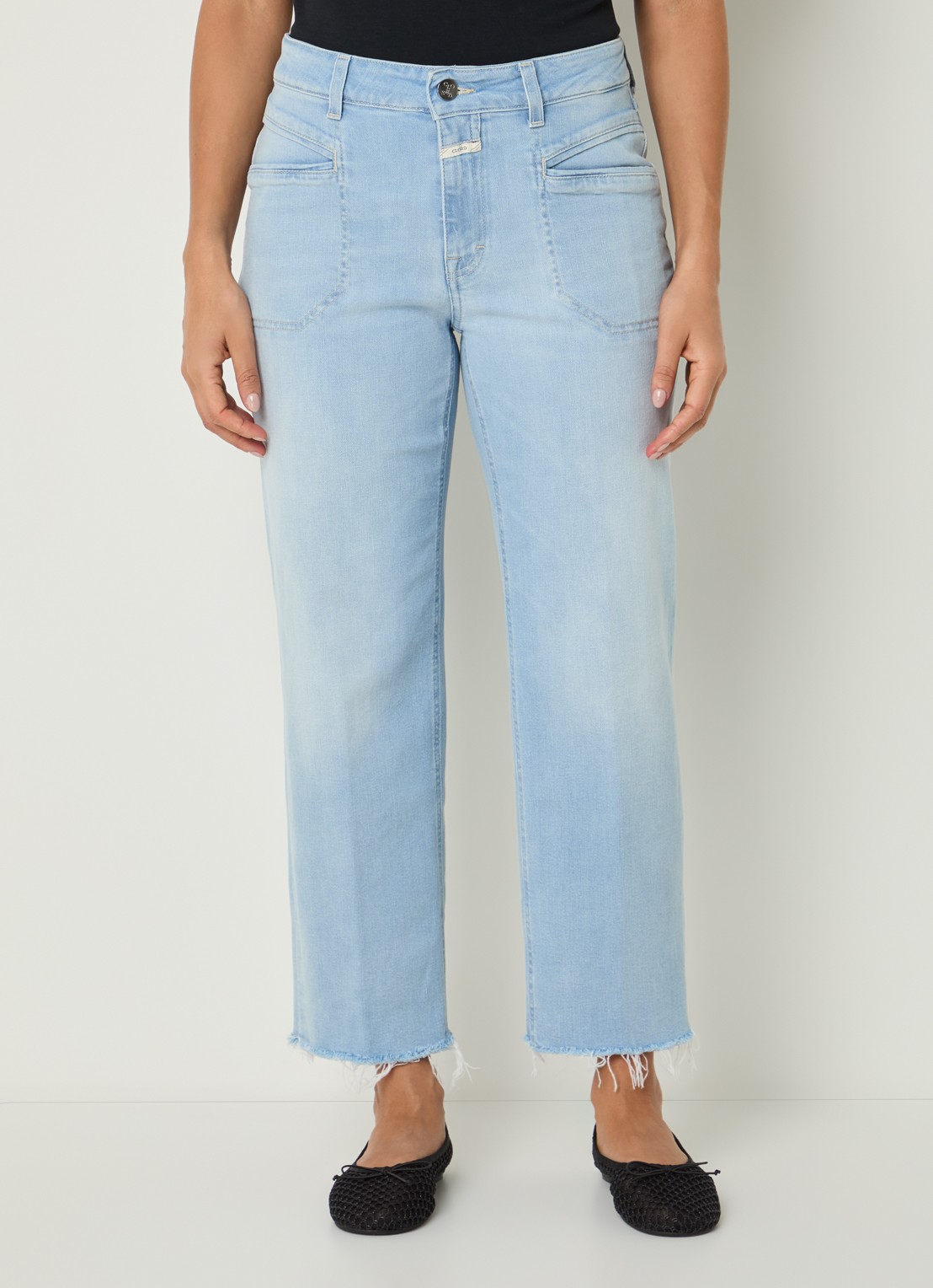 CLOSED Mira-x mid waist straight leg cropped jeans met lichte wassing - detail 4 indigo