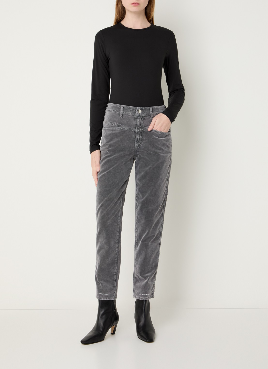 CLOSED Pedal Pusher mid waist cropped tapered fit broek van fluweel - voorkant 4 middengrijs