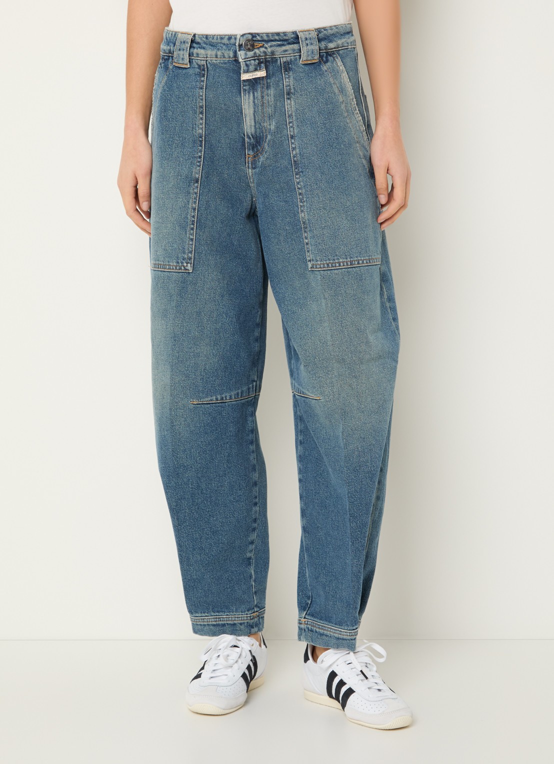 CLOSED Rhannon high waist tapered fit jeans met medium wassing - detail 2 indigo