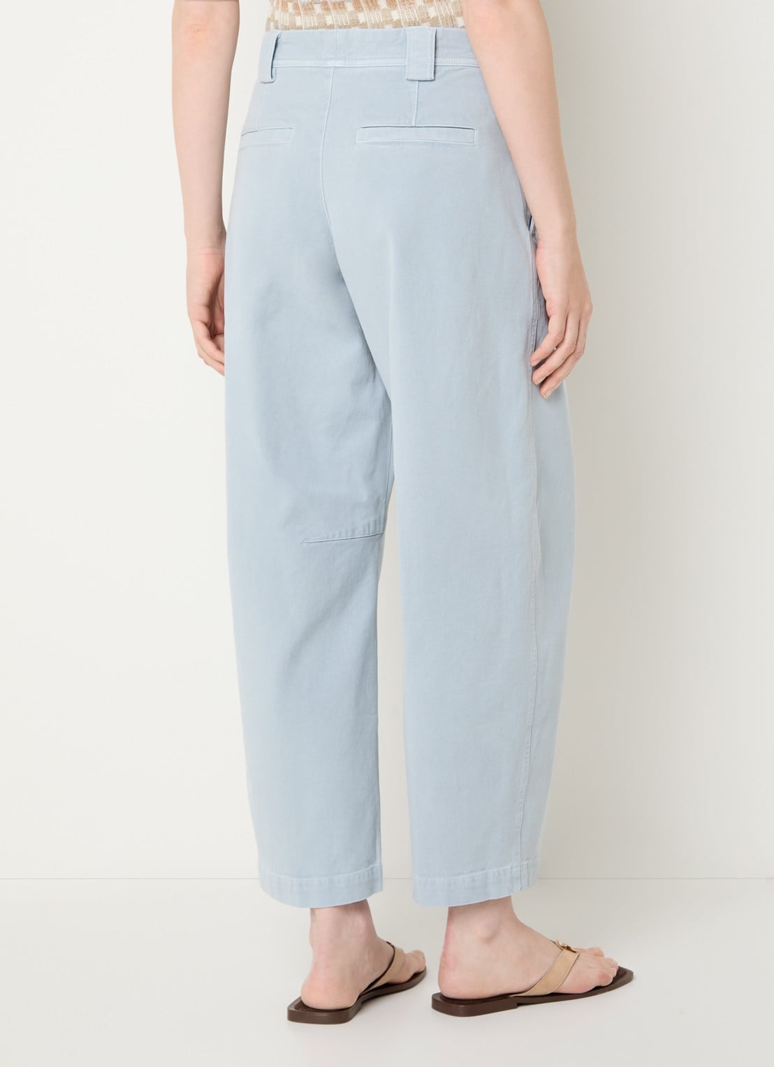 CLOSED Romi high waist straight leg jeans met lichte wassing - achterkant 2 lichtblauw