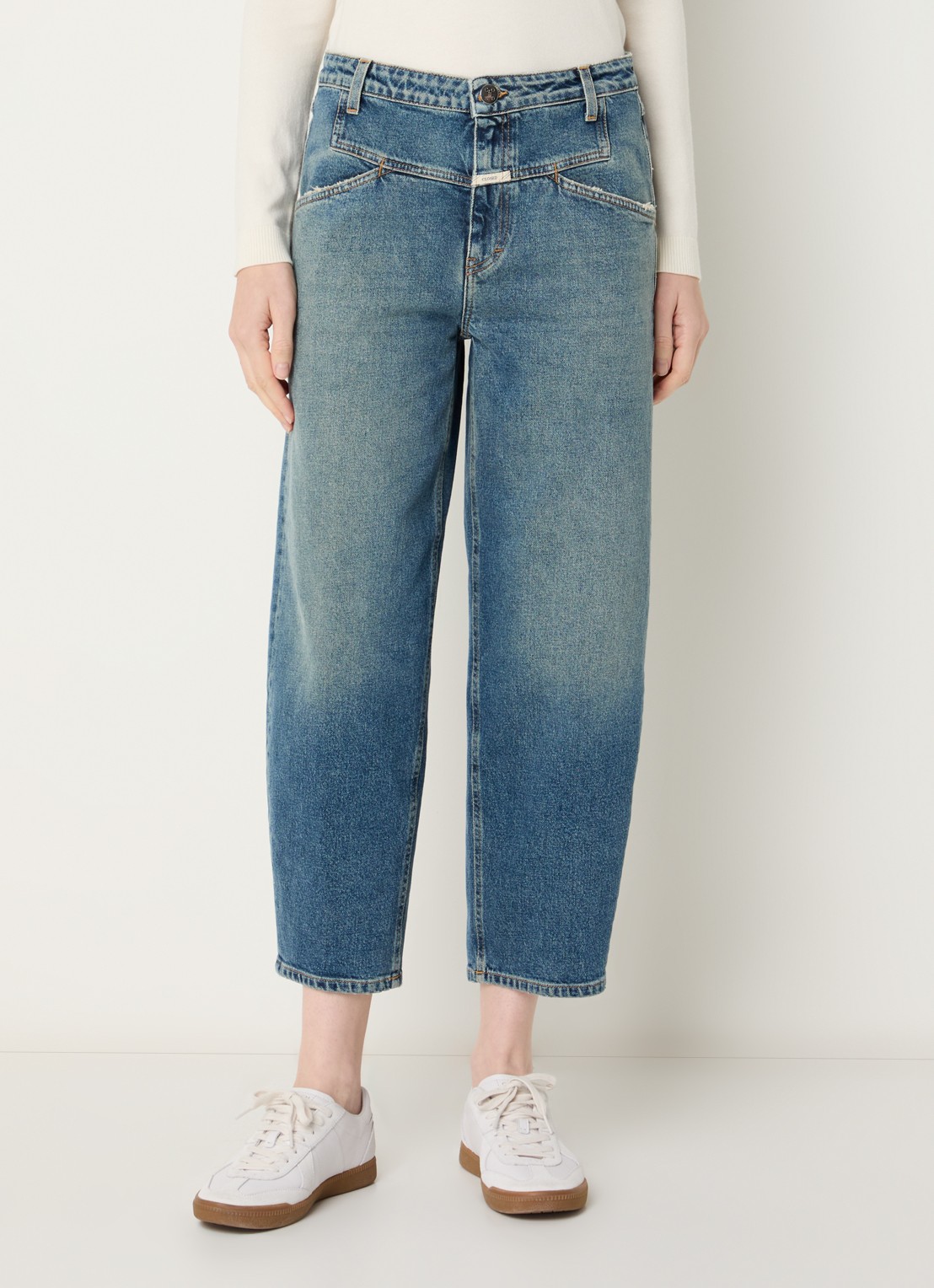 CLOSED Stover-X high waist cropped straight leg jeans met medium wassing - detail indigo