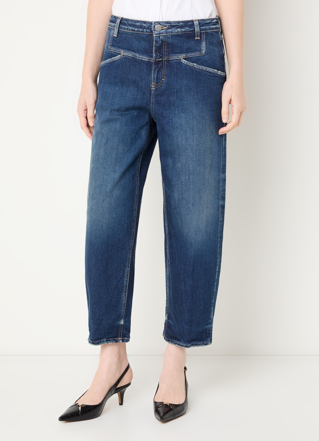 CLOSED Stover-X high waist cropped tapered jeans met donkere wassing - detail 3 indigo