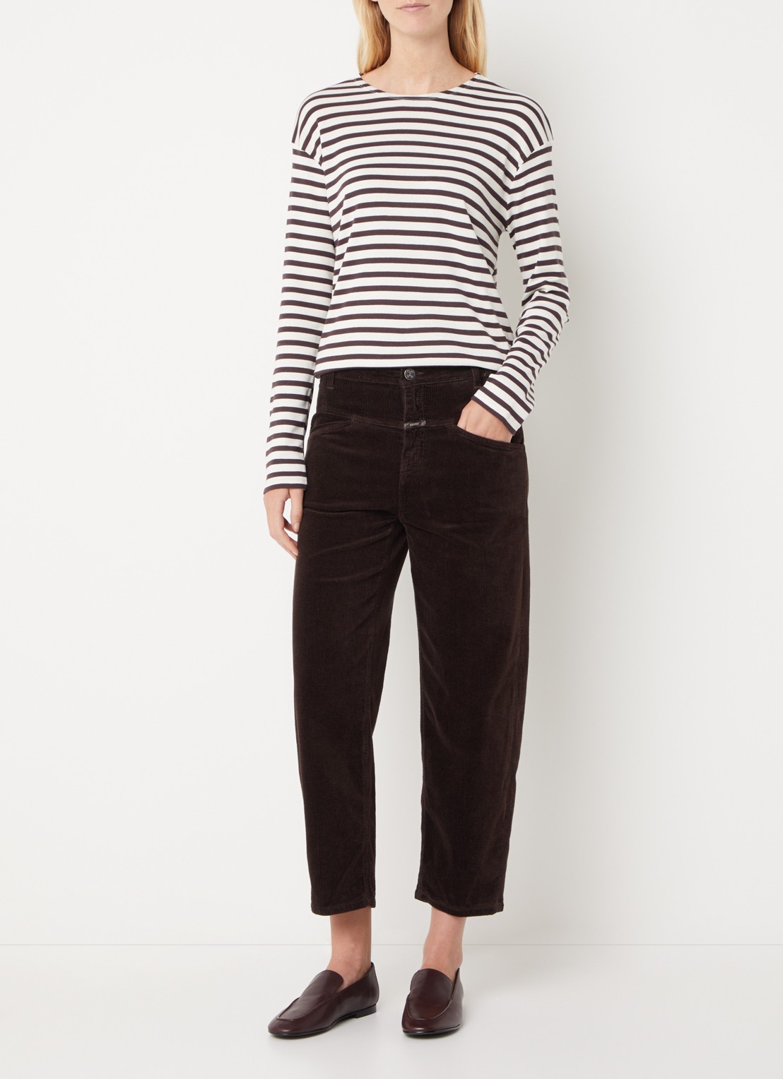 CLOSED Stover-X mid waist straight fit cropped broek met steekzakken - voorkant 2 bruin