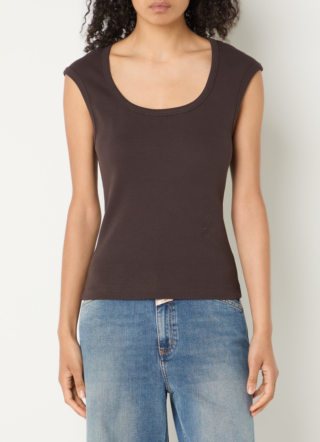 CLOSED Tanktop met ribstructuur en ronde hals - detail 3 donkerbruin