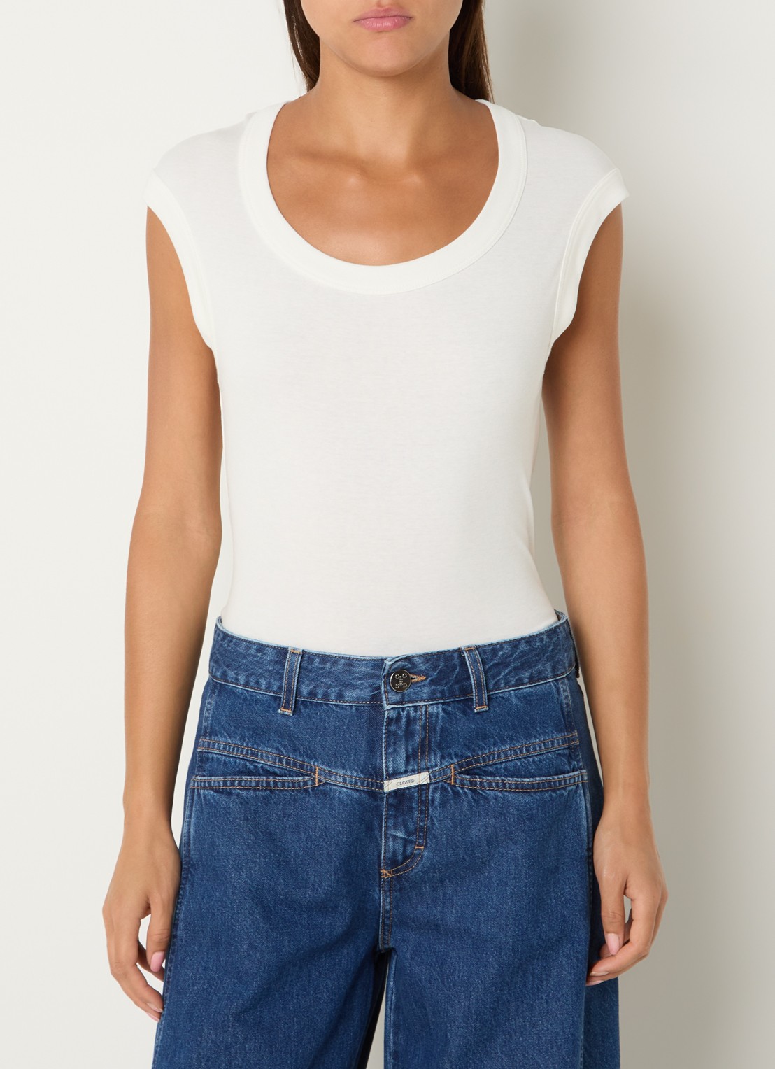 CLOSED Tanktop met ronde hals - detail 3 gebroken wit