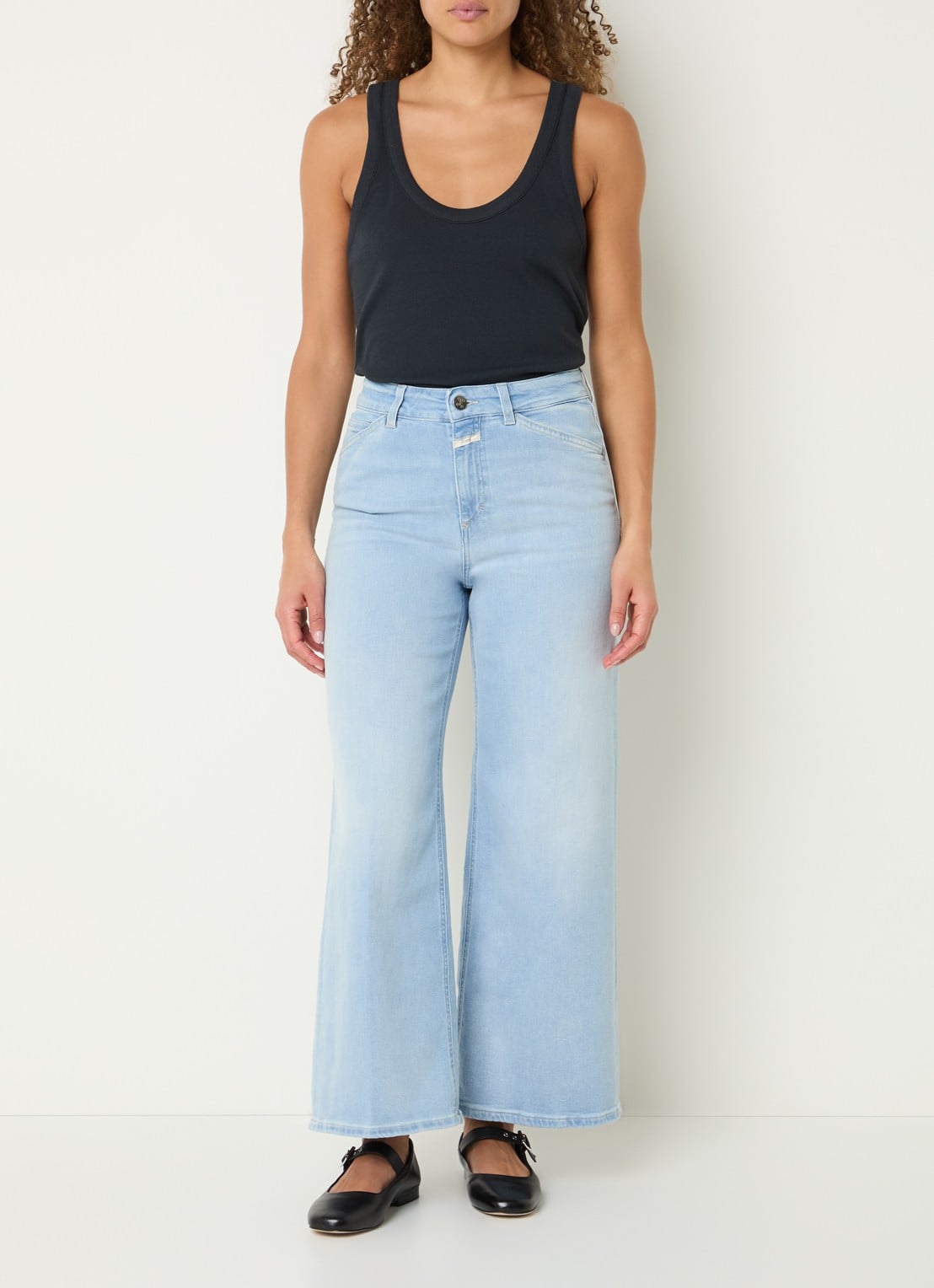 CLOSED Wera mid waist wide leg jeans met medium wassing - voorkant 3 indigo