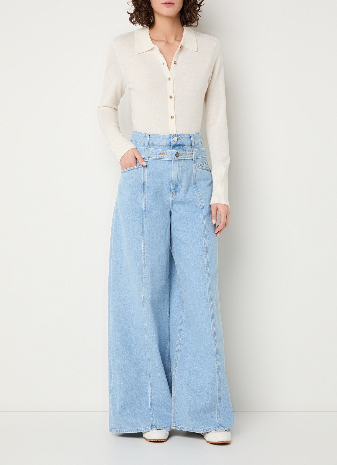 CLOSED Zoya-X high waist wide leg jeans met lichte wassing - voorkant 3 lichtblauw