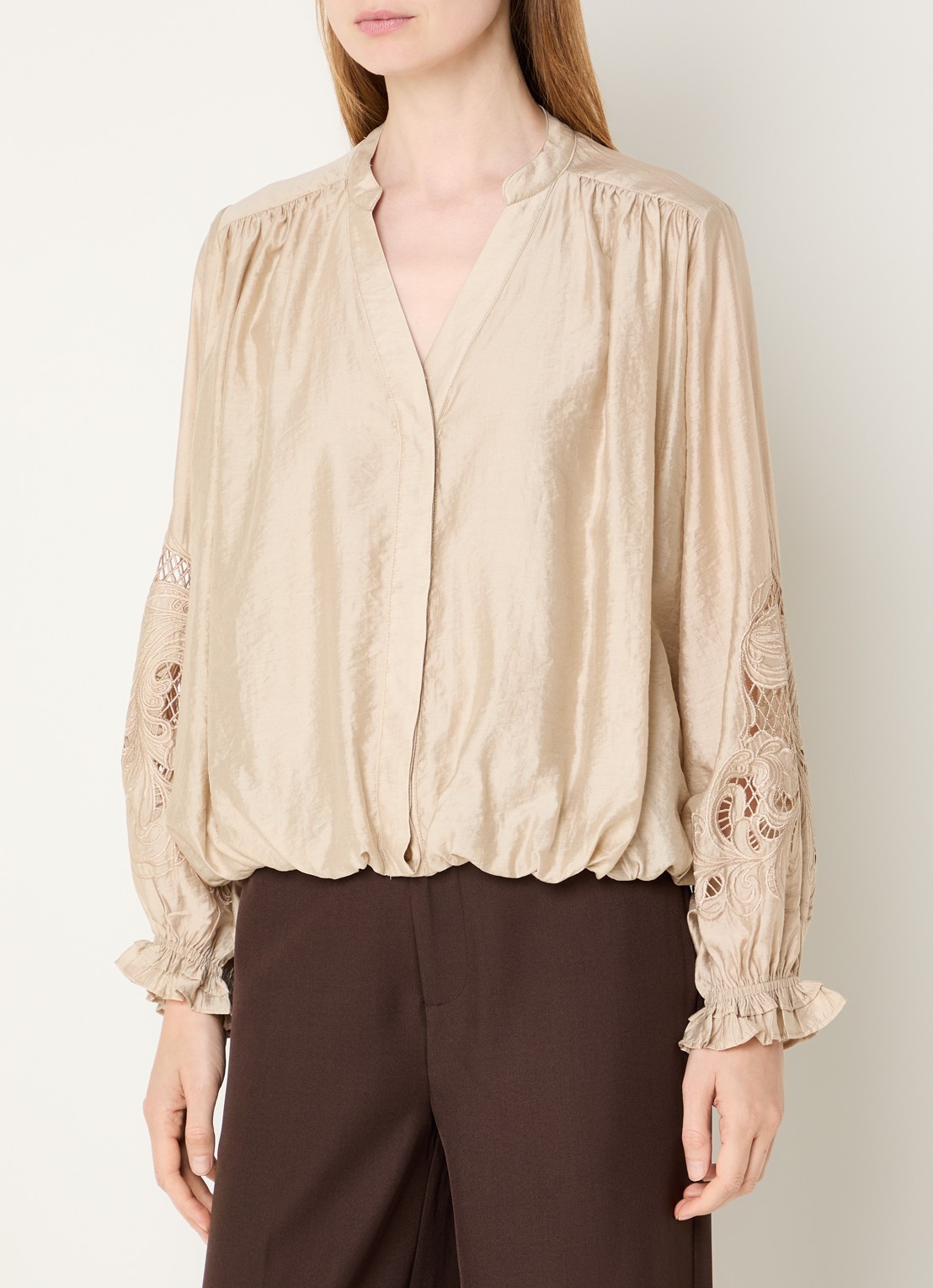 Co'Couture Delin blouse met broderie en ballonmouw - detail 4 beige