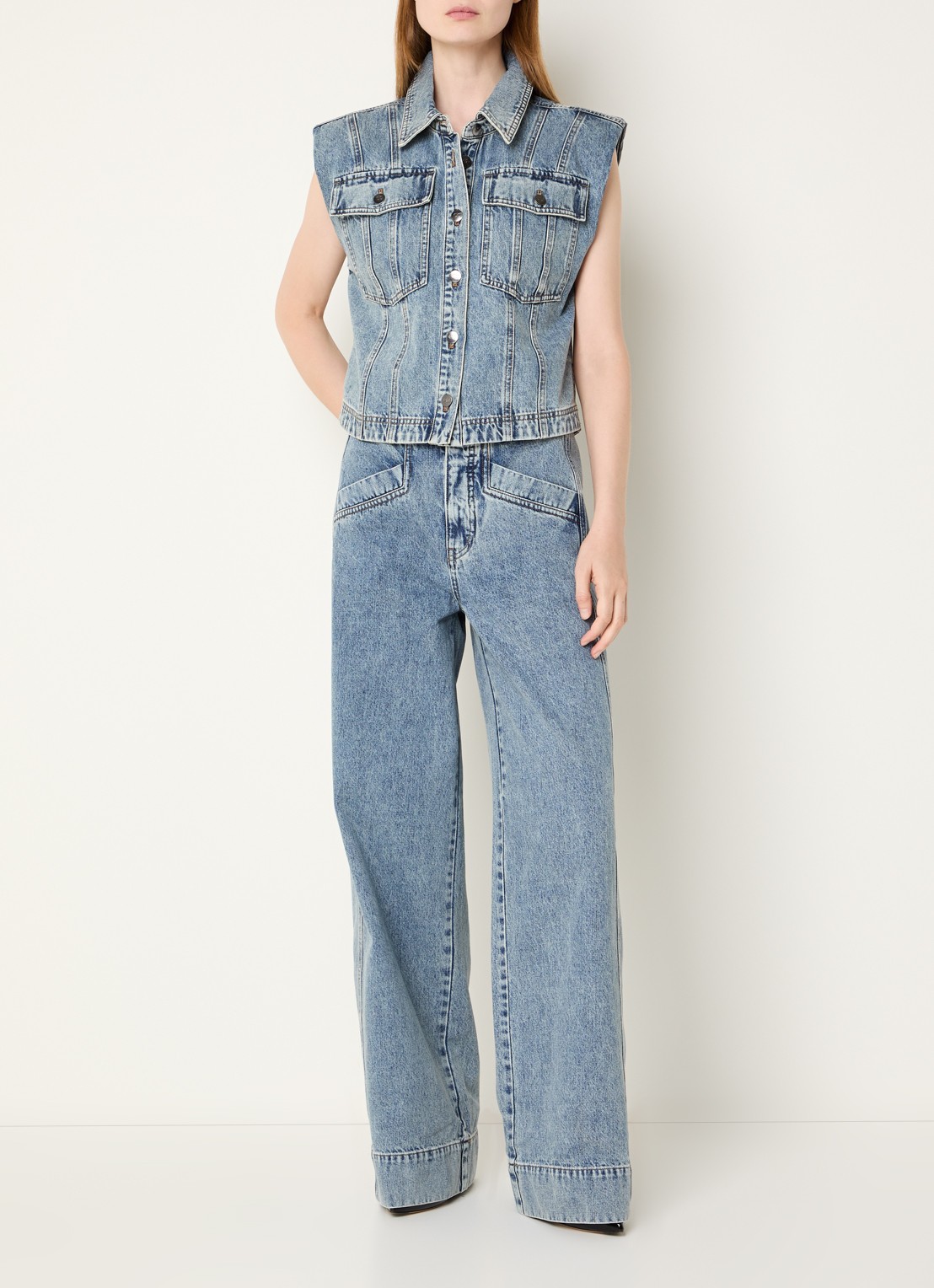 Co'Couture Denice gilet van denim met verwassen afwerking - voorkant 4 blauw