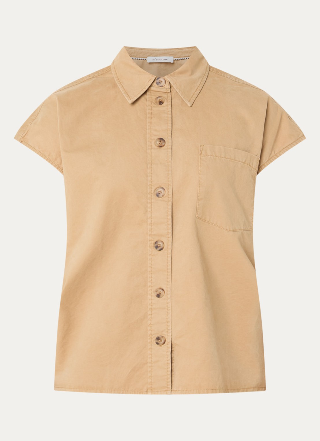Co'Couture Evelyn mouwloze blouse met borstzak - voorkant camel