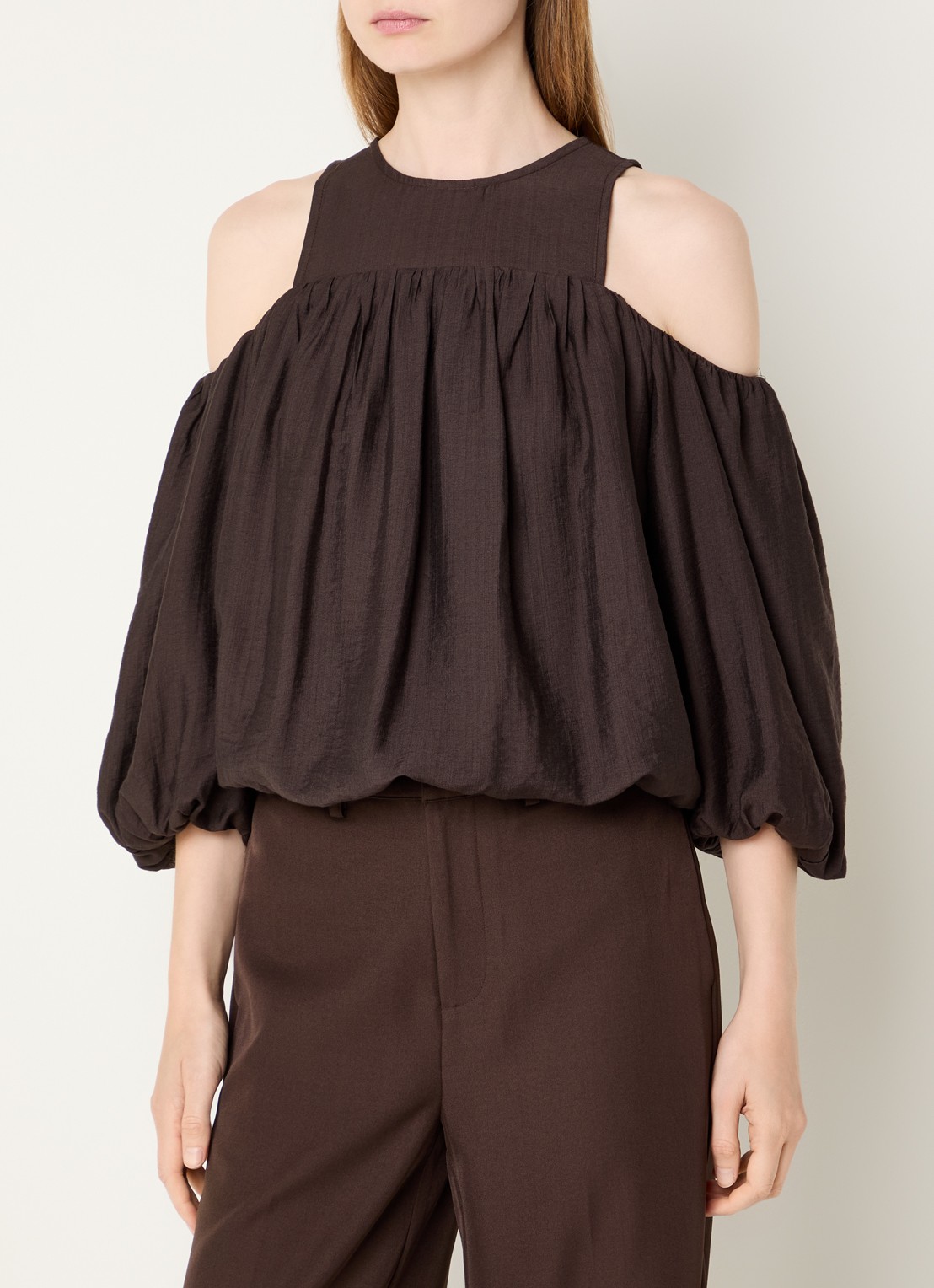 Co'Couture Herra A-lijn top met ballonmouw - detail 3 donkerbruin
