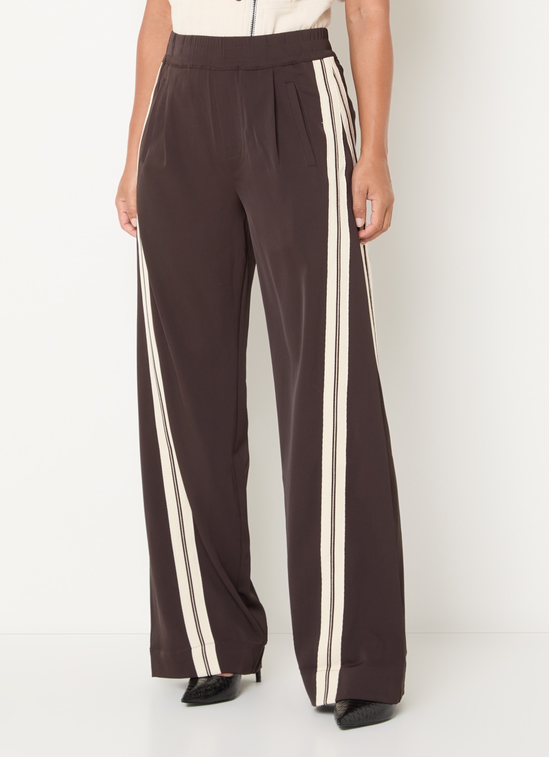 Co'Couture High waist straight fit pantalon met steekzakken - detail 2 donkerbruin