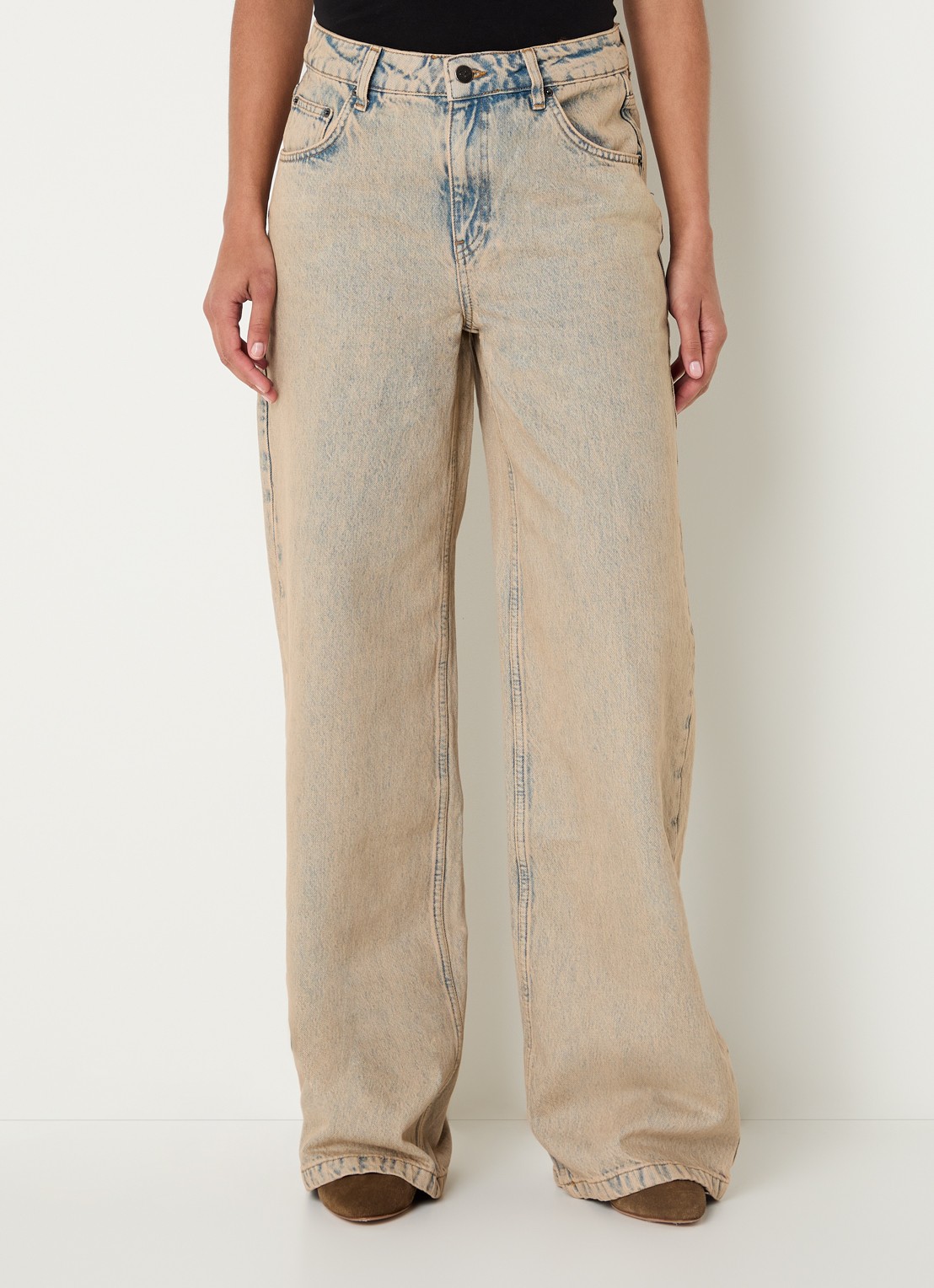Co'Couture Maura high waist straight leg jeans met verwassen afwerking - detail 3 zand