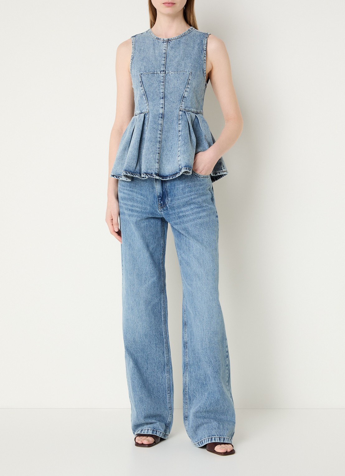 Co'Couture Mid waist flared jeans met medium wassing - voorkant 2 indigo
