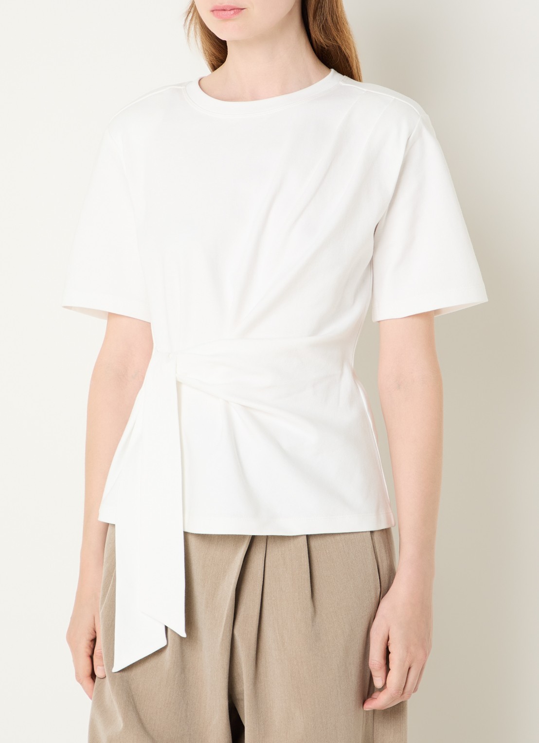 Co'Couture Orianne T-shirt met strikceintuur - detail 2 wit