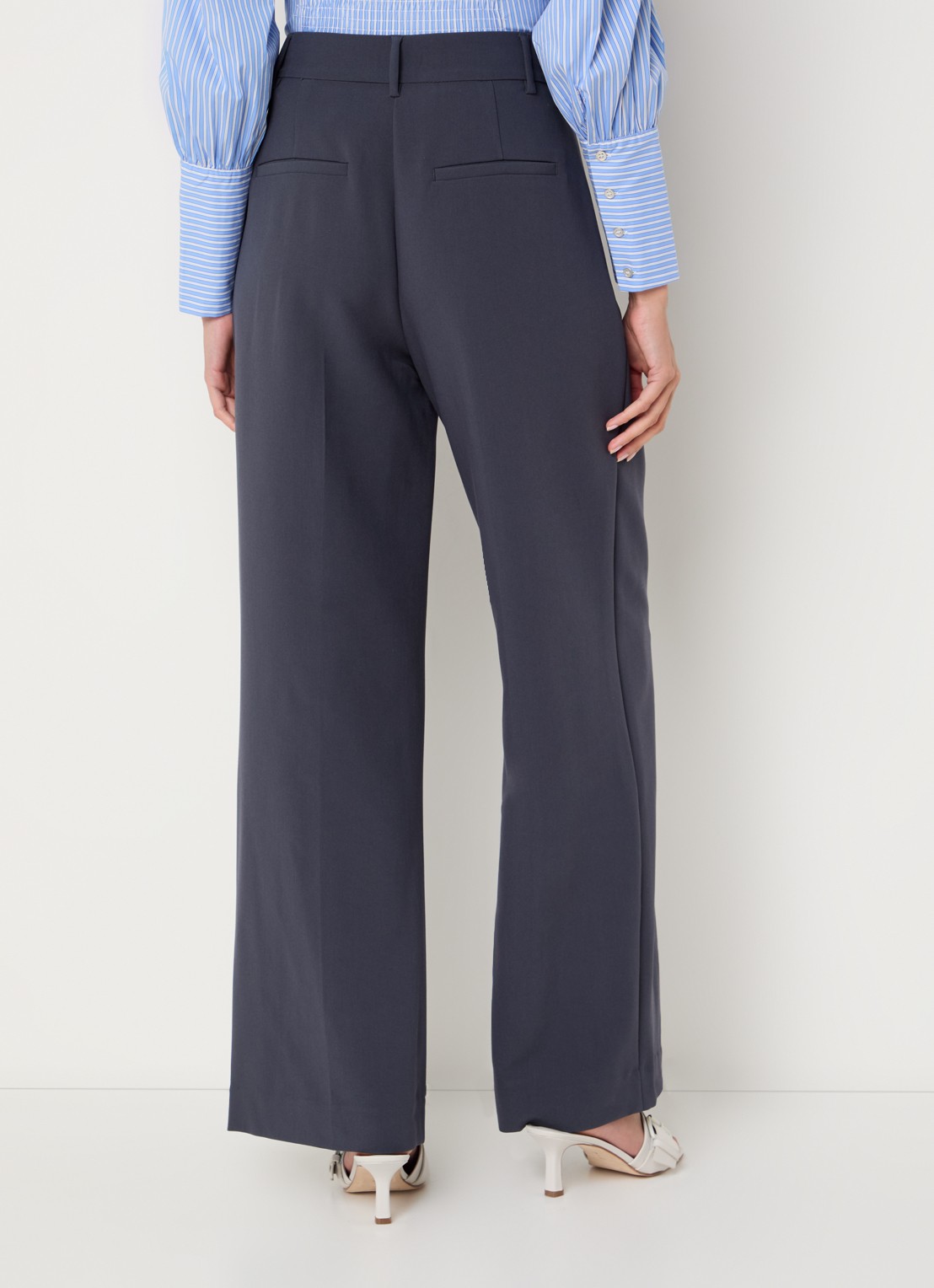 Co'Couture Vola high waist loose fit pantalon met plooidetail - achterkant 4 staalblauw