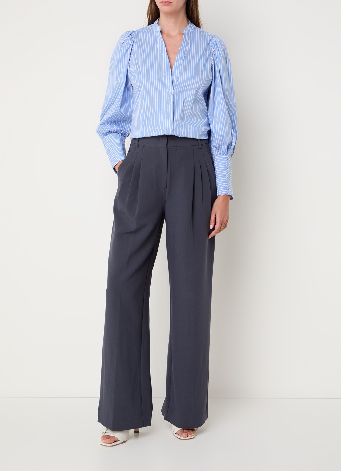 Co'Couture Vola high waist loose fit pantalon met plooidetail - voorkant 2 staalblauw