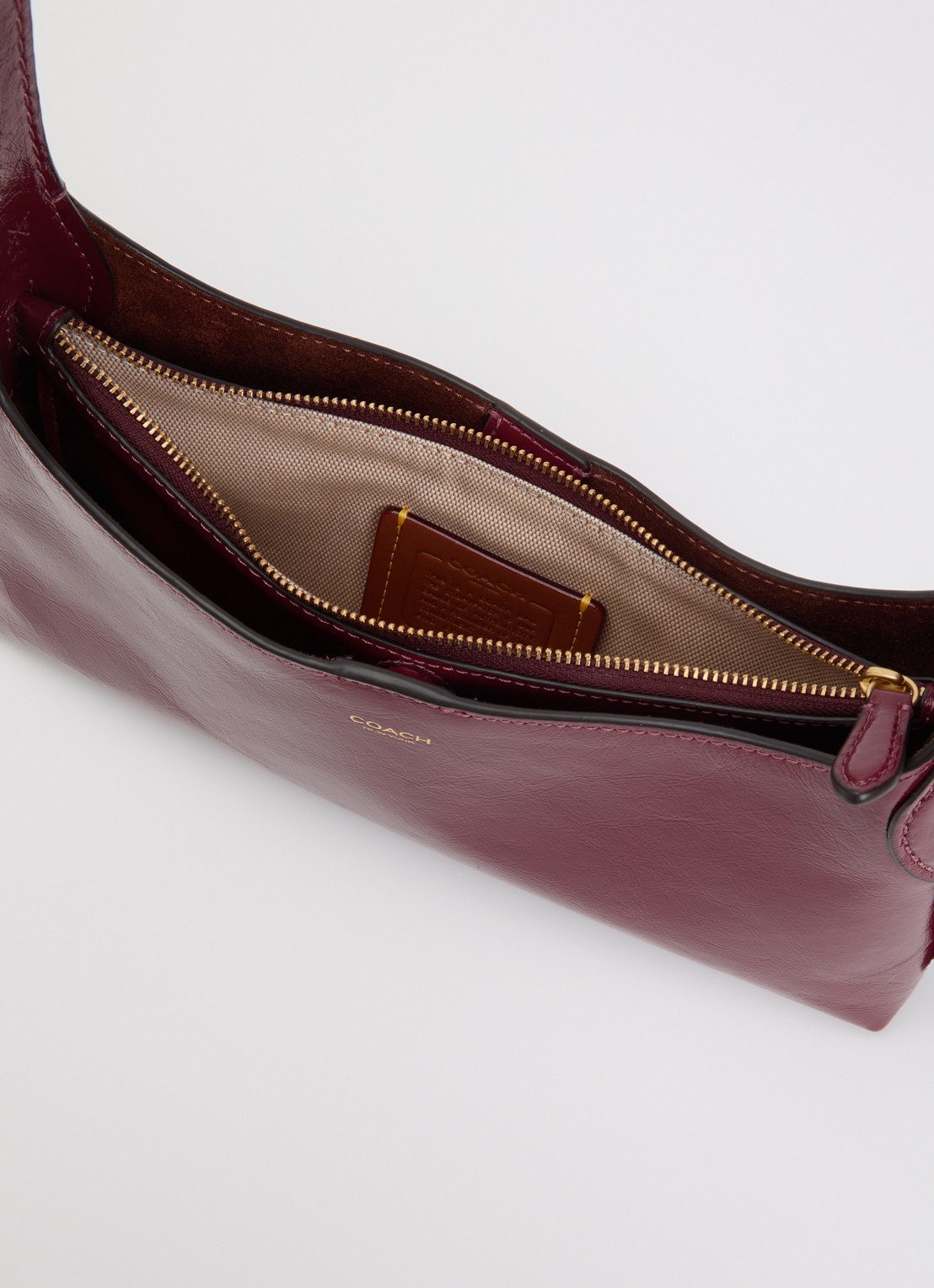 Coach Brooklyn 26 schoudertas van lakleer - detail 3 cranberryrood