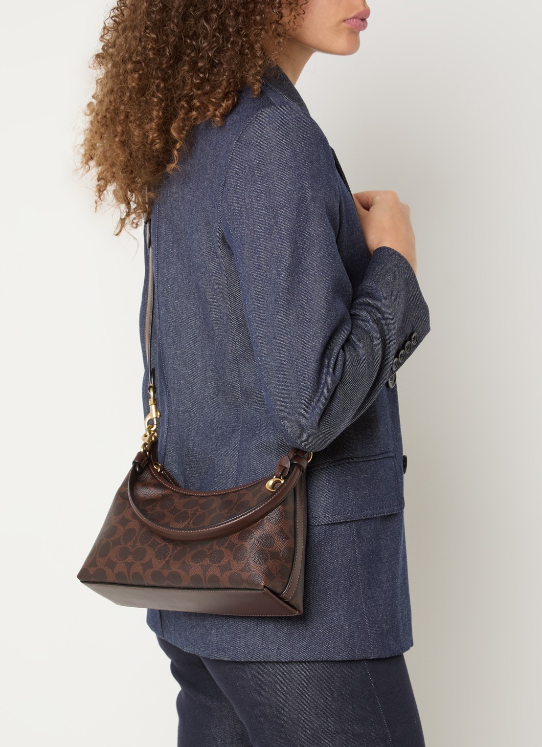 Coach Juliet 25 schoudertas van leer met logoprint - voorkant 4 donkerbruin