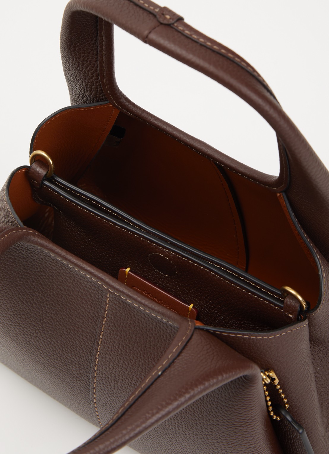 Coach Lana handtas van leer met afneembare schouderriem  - detail donkerbruin