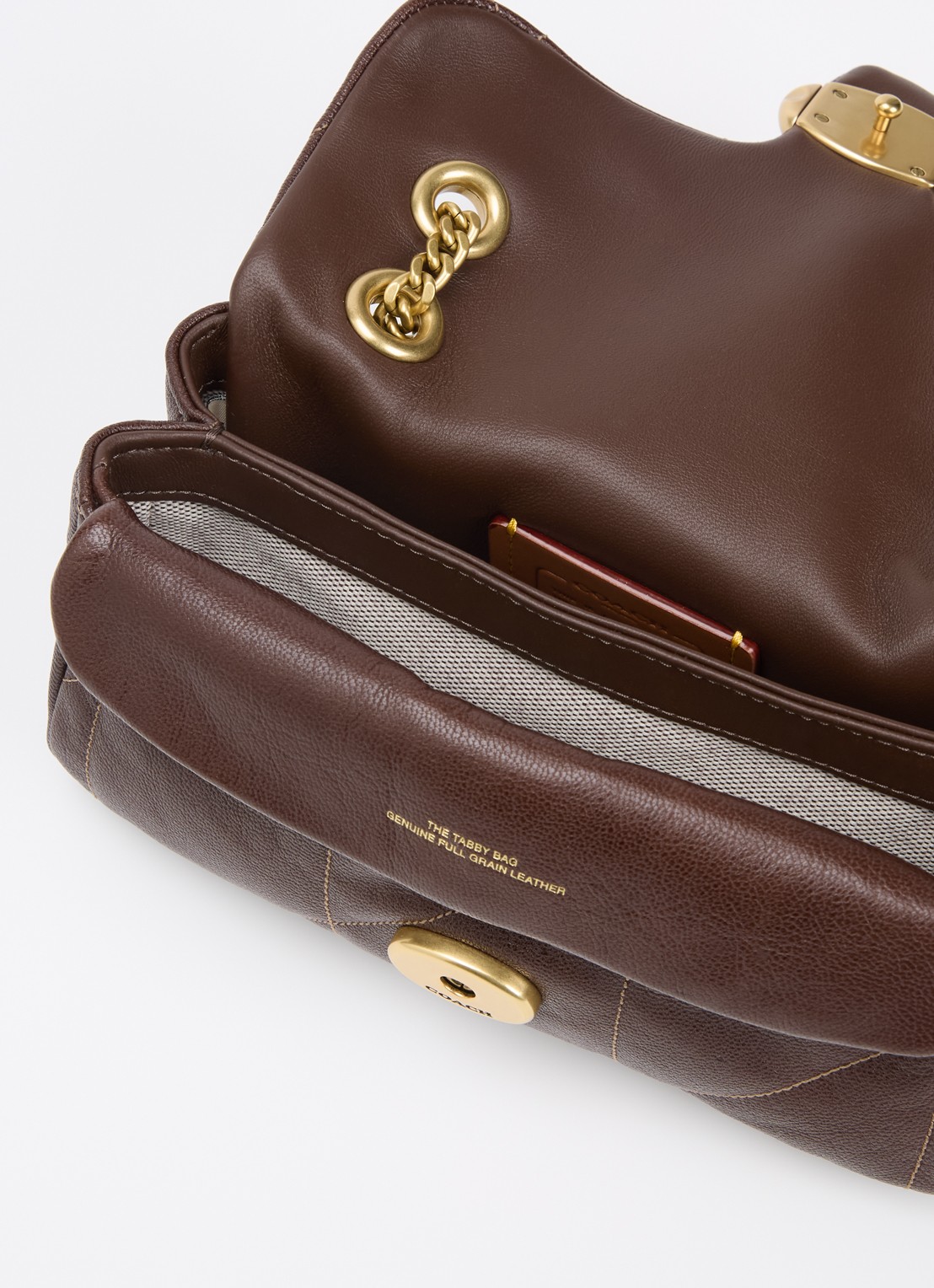 Coach Soft Tabby 20 schoudertas van leer met quiltpatroon - detail 2 bordeauxrood