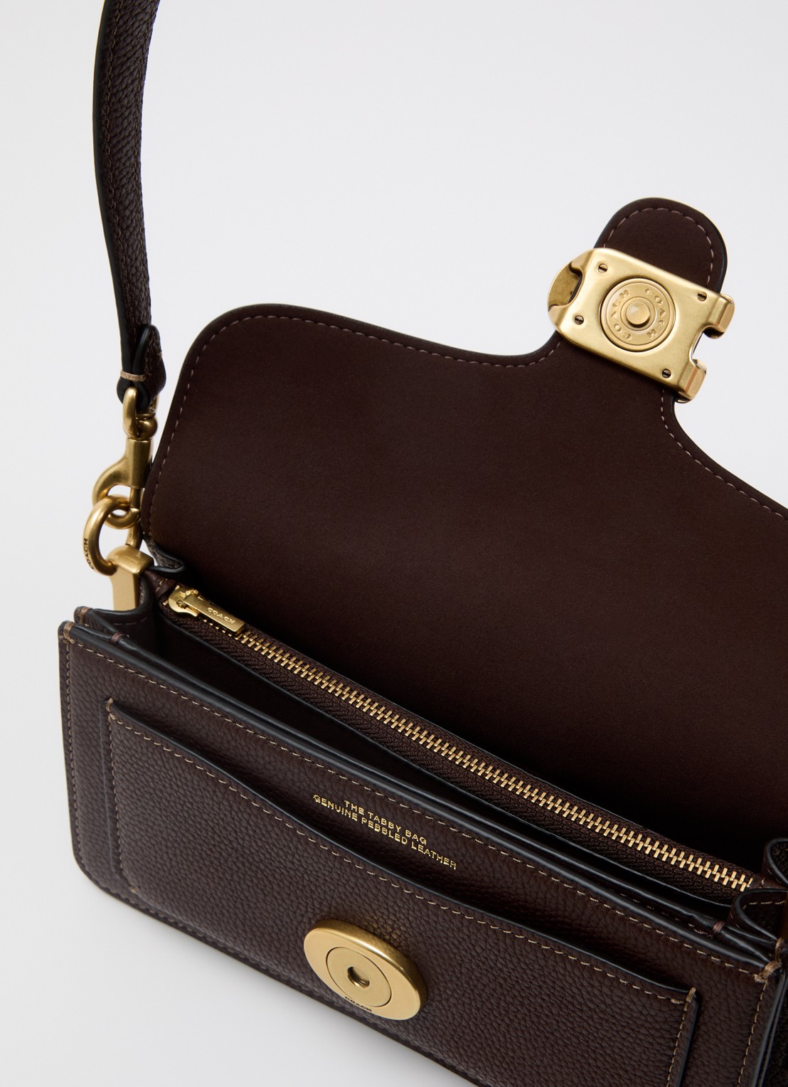 Coach Tabby 20 schoudertas van leer met afneembare schouderriem - detail 4 donkerbruin