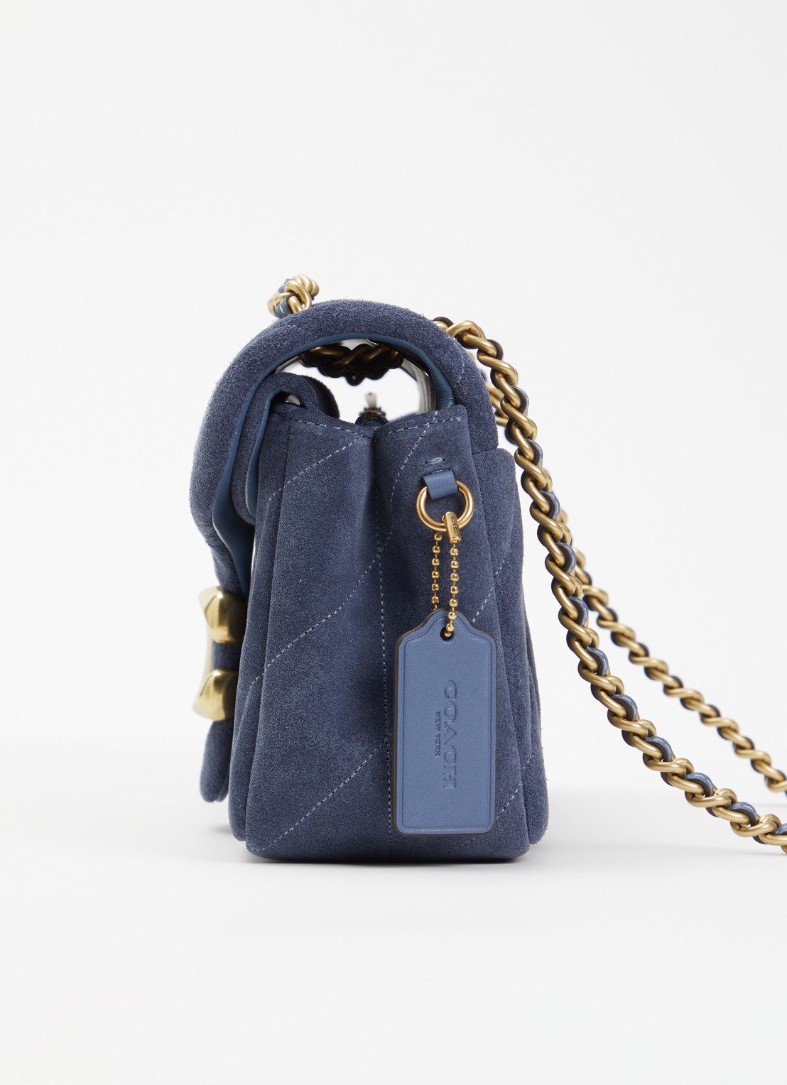 Coach Tabby 26 schoudertas van quilted suède  - detail 5 jeans