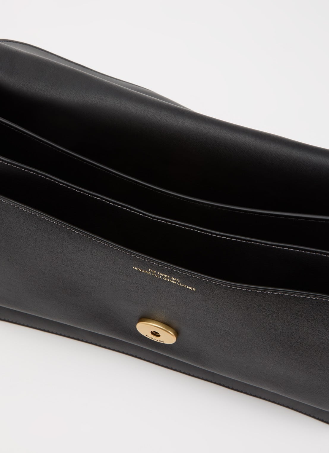 Coach Tabby 36 schoudertas van leer met logo  - detail 4 zwart