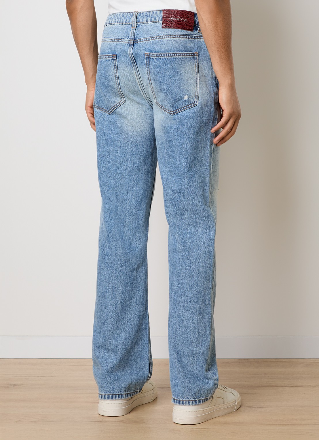Cole Buxton Beverly straight leg jeans met destroyed afwerking - achterkant indigo