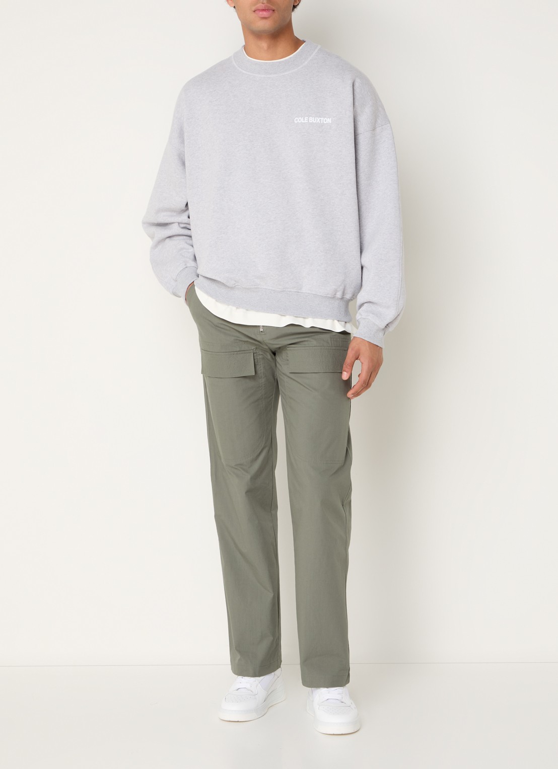 Cole Buxton Sweater met logo- en backprint - voorkant 2 lichtgrijs