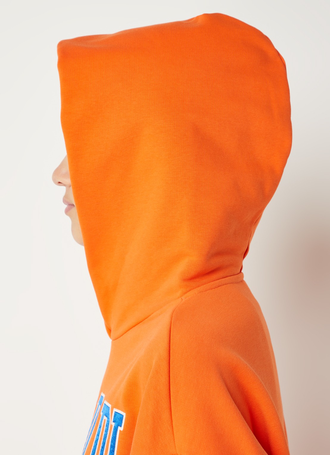 Colourful Rebel CLRFL RBL oversized hoodie in biologische katoenblend - detail 2 oranje