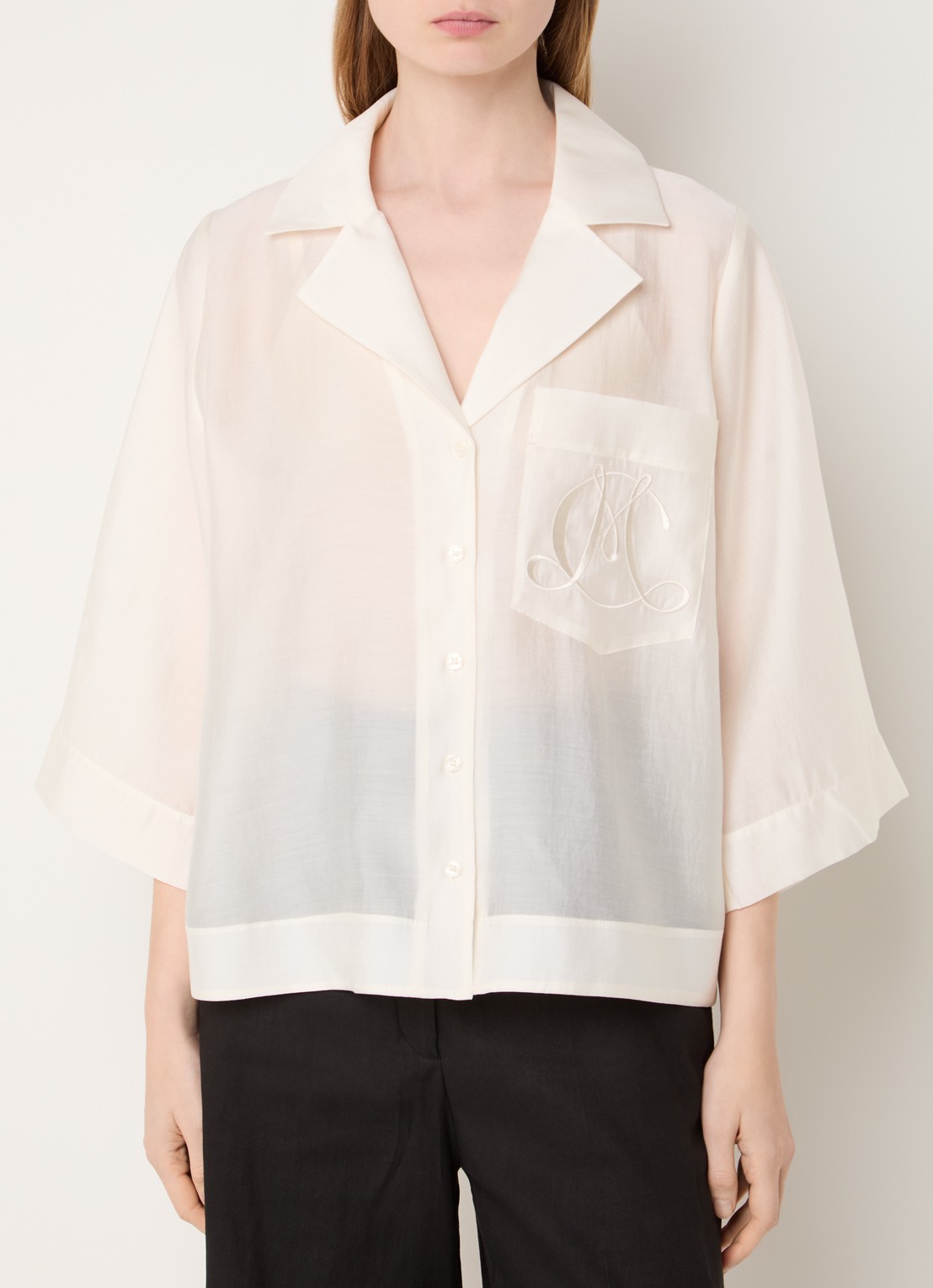 Copenhagen Muse Molly semi-transparante blouse met borstzak en logoborduring - detail 4 creme