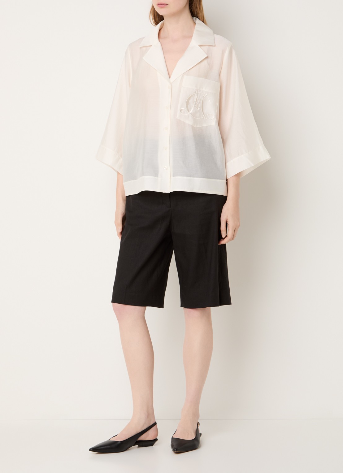 Copenhagen Muse Molly semi-transparante blouse met borstzak en logoborduring - voorkant 3 creme