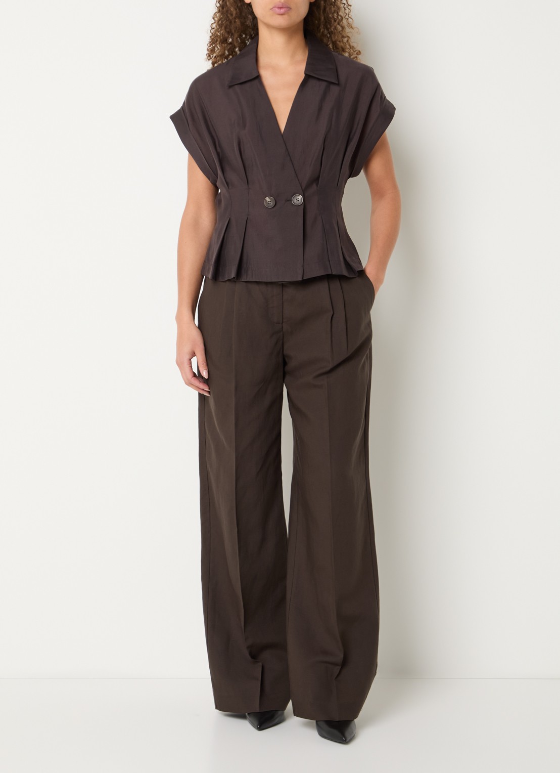 Copenhagen Muse Natu high waist loose fit pantalon in linnenblend - voorkant 2 donkerbruin