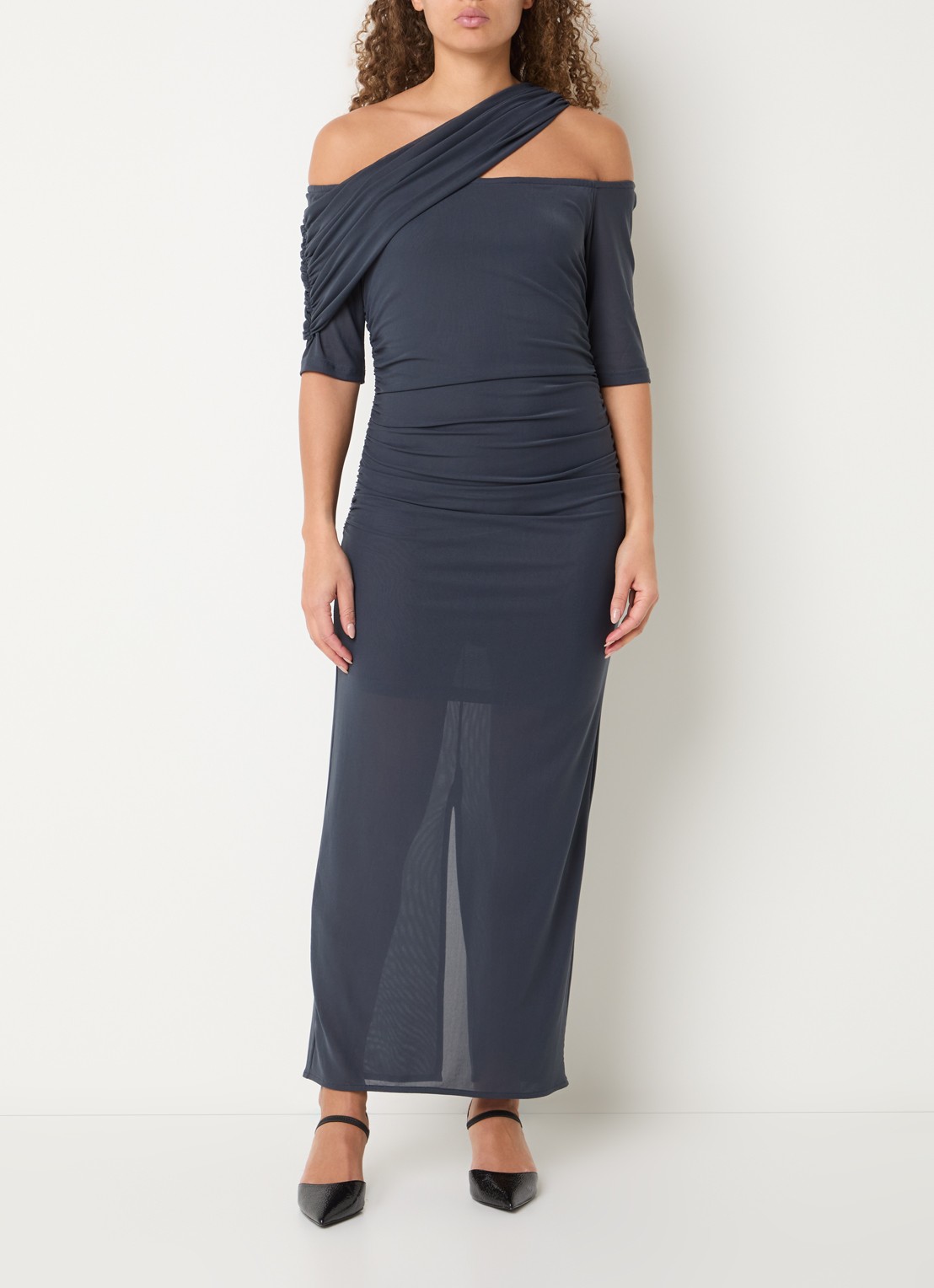 Copenhagen Muse Semi-transparante maxi jurk van mesh met asymmetrische kraag - detail 3 blauw