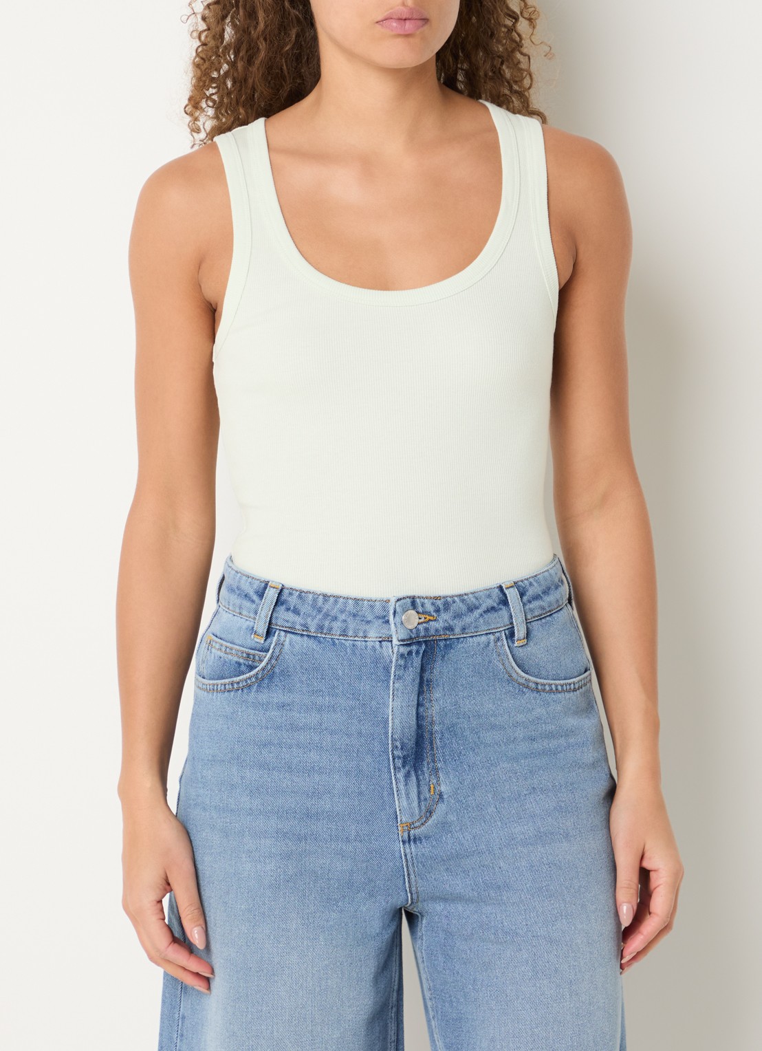 Copenhagen Muse Tanktop met ronde hals - detail 4 lindegroen