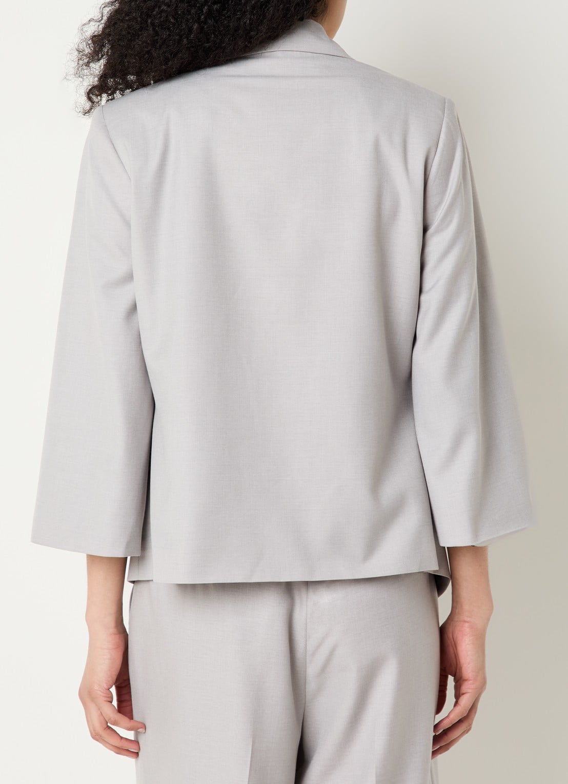 Copenhagen Muse Tenna blazer met schoudervulling en klepzakken - achterkant 4 lichtgrijs