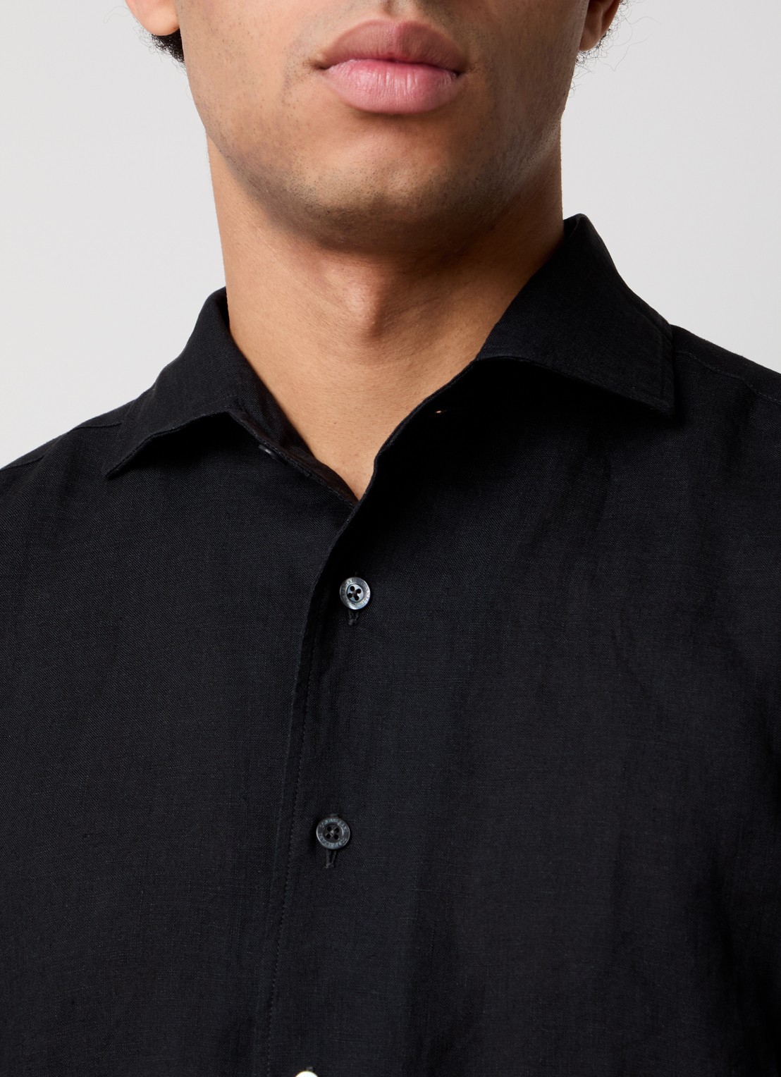 Corneliani Slim fit overhemd van linnen - detail 2 zwart