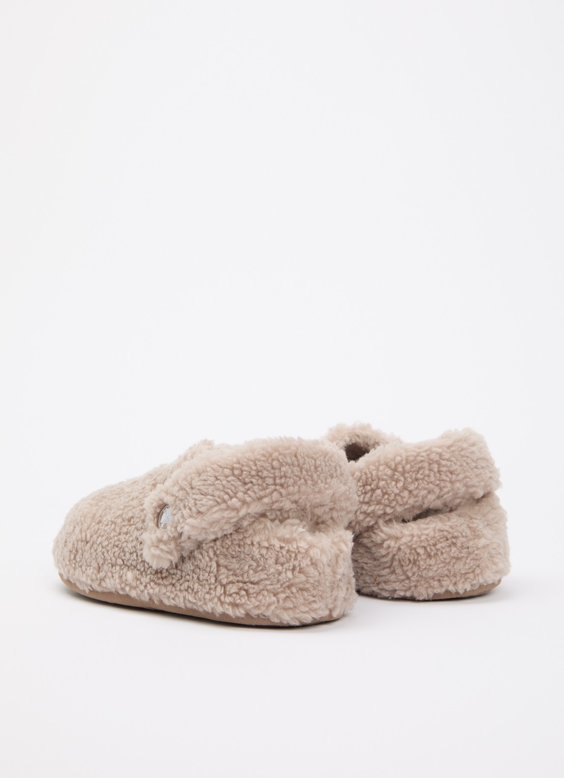 Crocs Classic Cozzzy pantoffel van imitatiebont  - achterkant donkerbeige