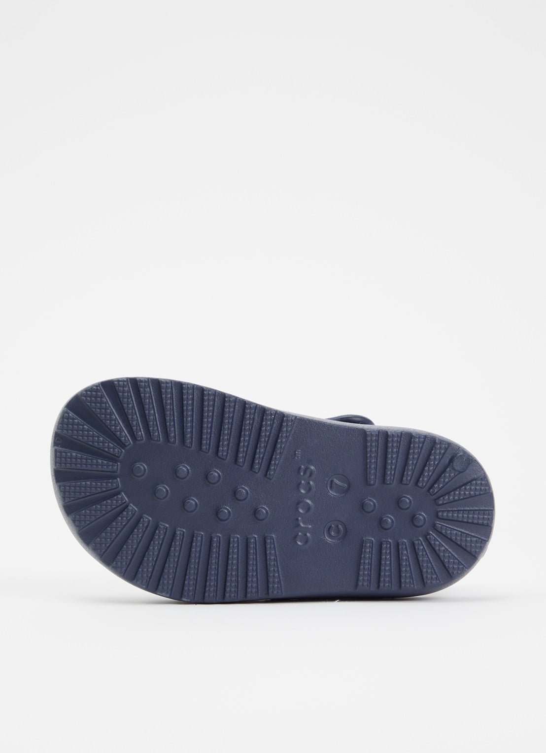 Crocs Classic Fisherman sandaal - detail donkerblauw