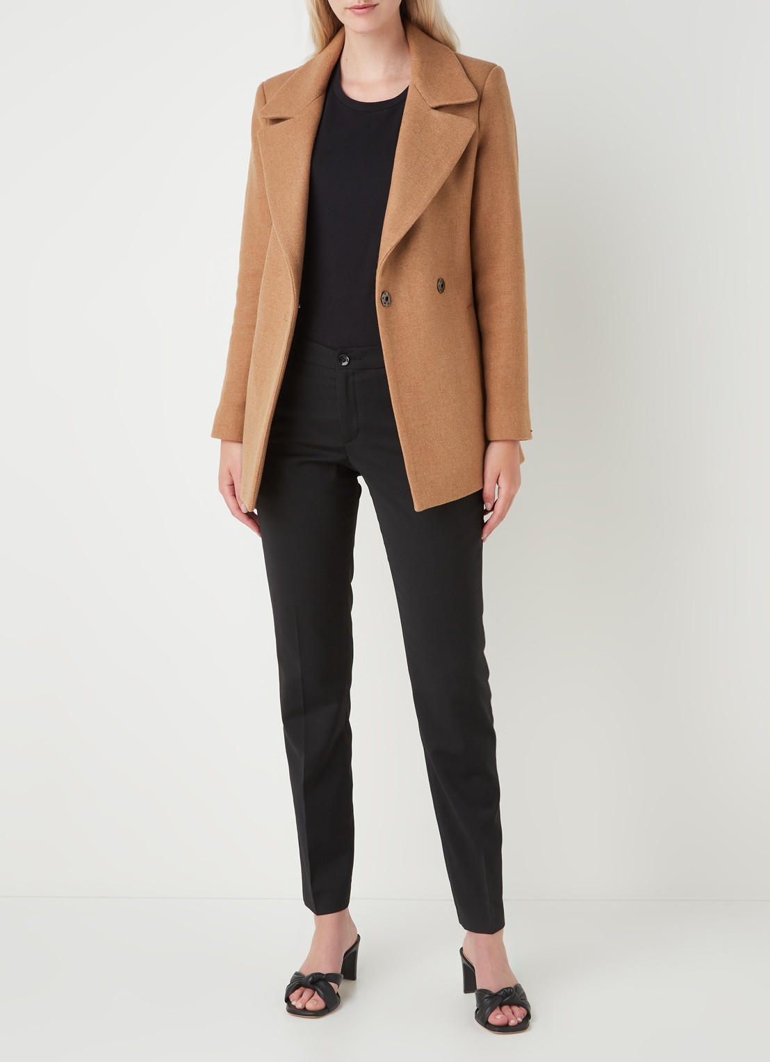 CVRD Eloise mantel in wolblend met strikceintuur - voorkant 2 camel