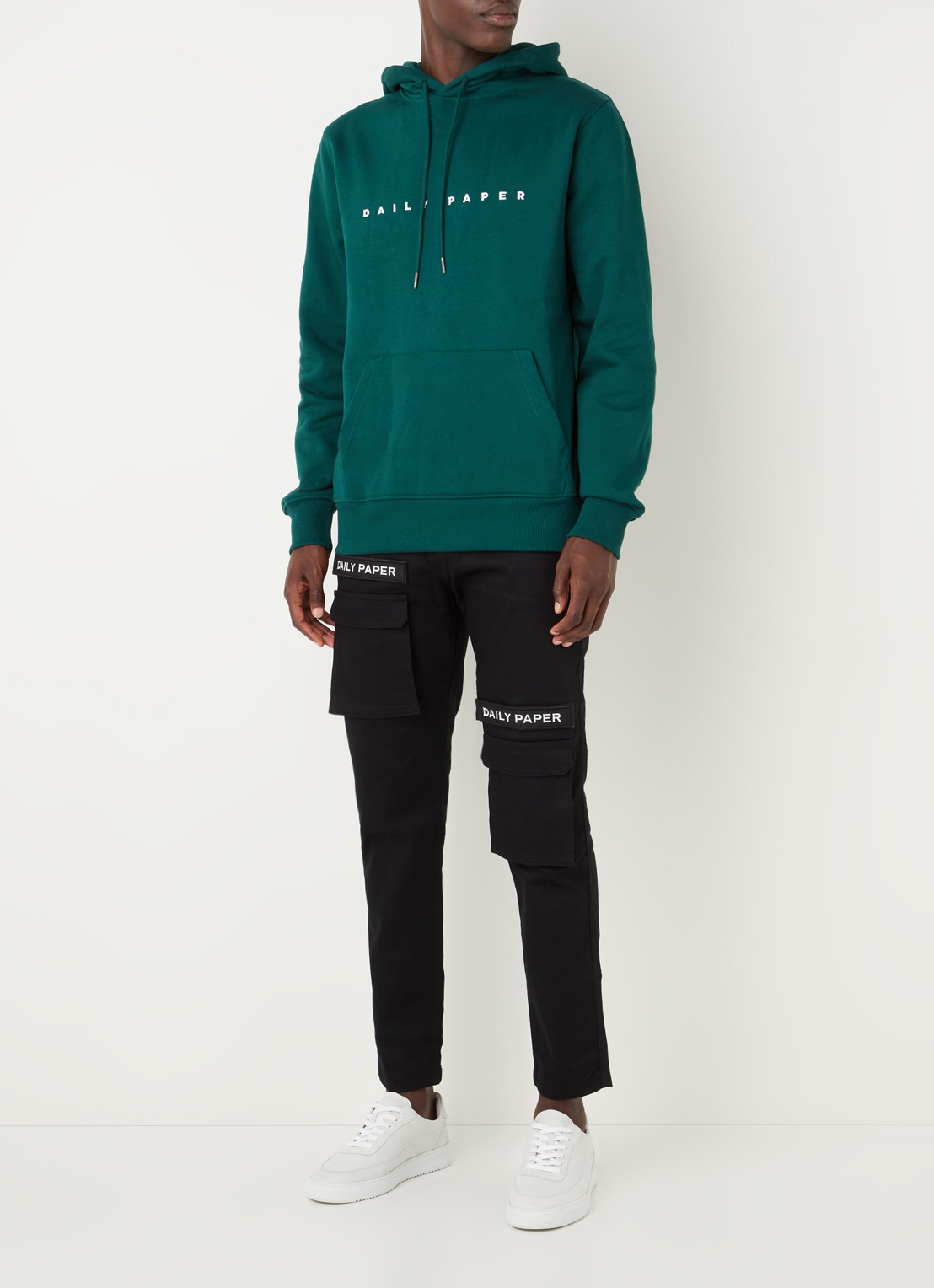Daily Paper Alias hoodie met logoborduring - voorkant 2 donkergroen