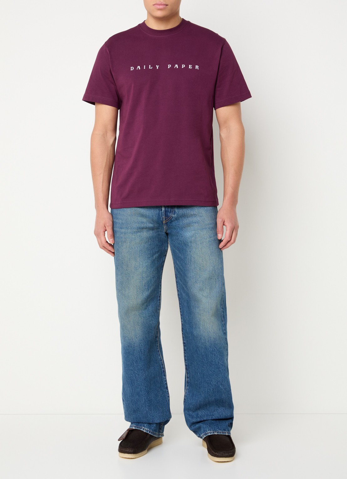Daily Paper Alias T-shirt met logo- en backprint - voorkant 3 aubergine