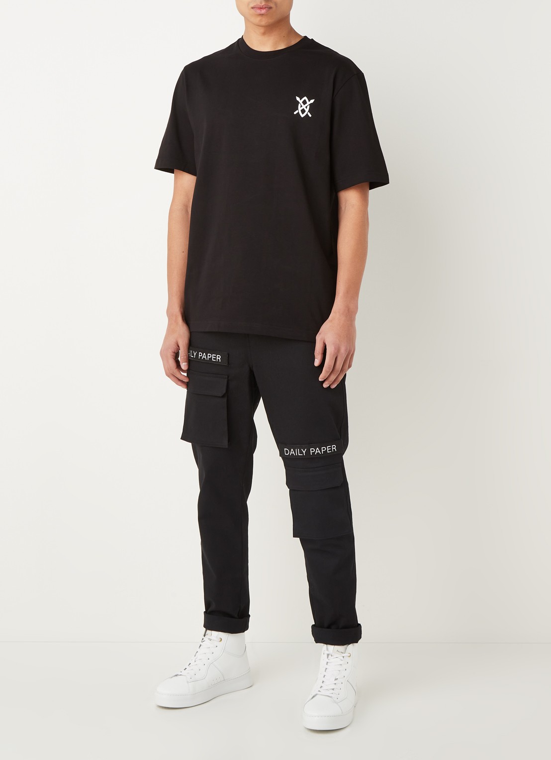 Daily Paper Amsterdam Flagship Store T-shirt met backprint - voorkant 4 zwart