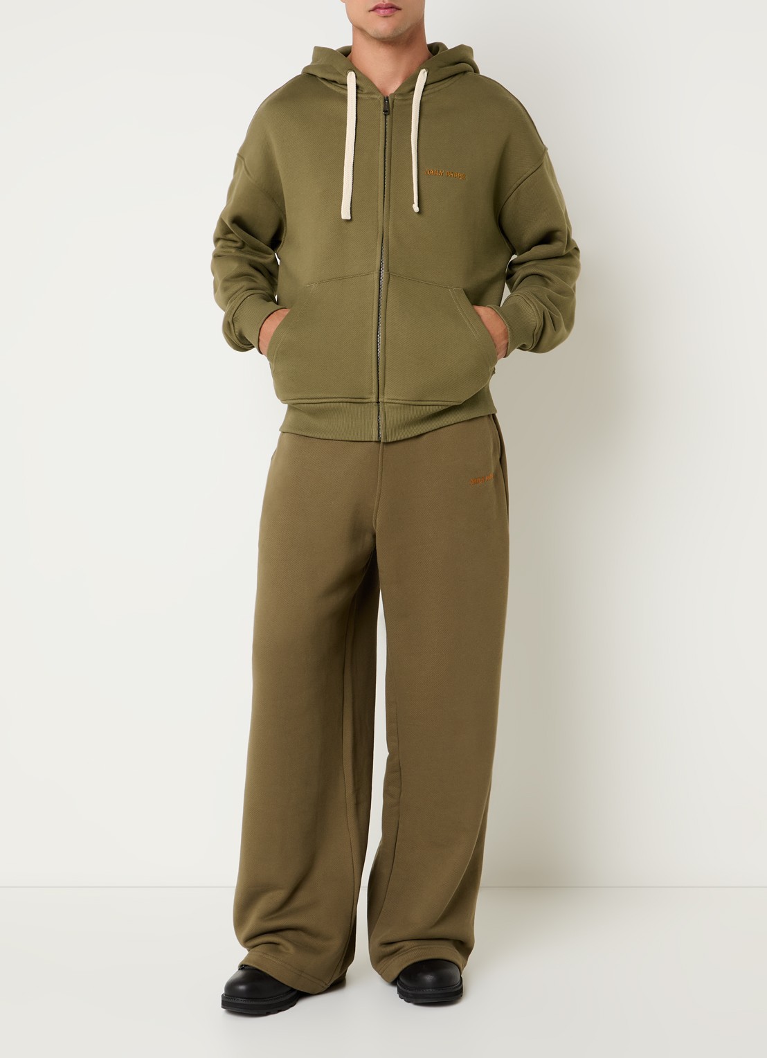 Daily Paper Boxy sweatvest met logo en steekzakken - voorkant 2 brons